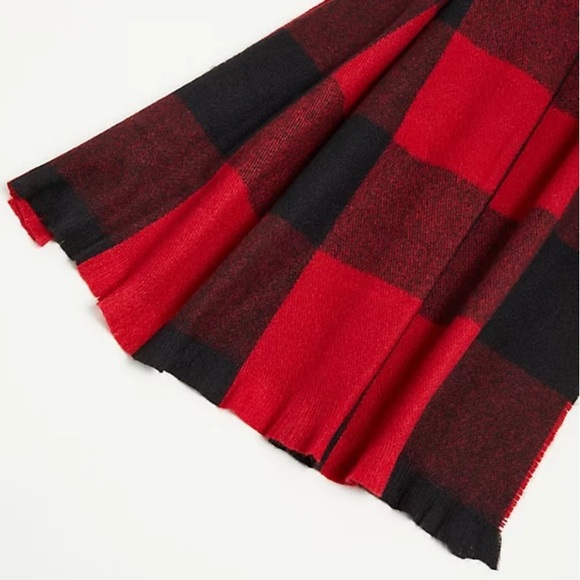 Torrid Women’s Plus Size Buffalo Check Red & Black Block Plaid Blanket Scarf - Picture 2 of 6